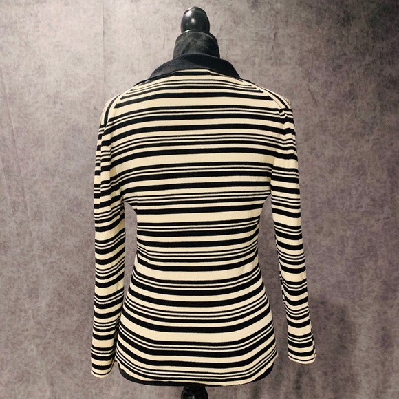 Trina Turk v neck sweater - Picture 2 of 2